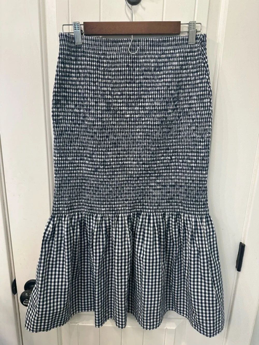 J. Crew Gingham Smocked Midi Skirt Navy White Size 4 Cottagecore Twee